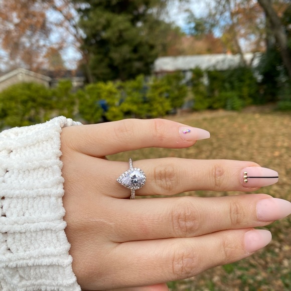 925 Silver Wedding  Pear Cut White Sapphire Rings - Picture 9 of 9